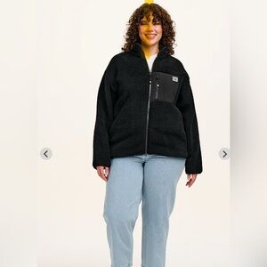 BNWT Lucy & Yak Black Sherpa Fleece Jacket with Pocket